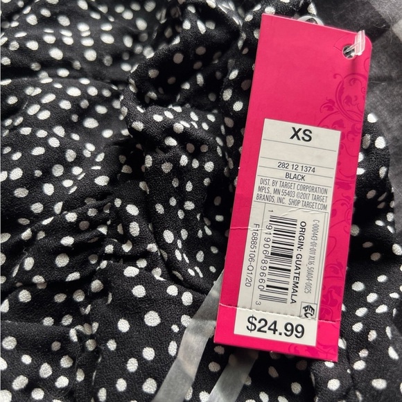 Dress - Picture 3 of 9